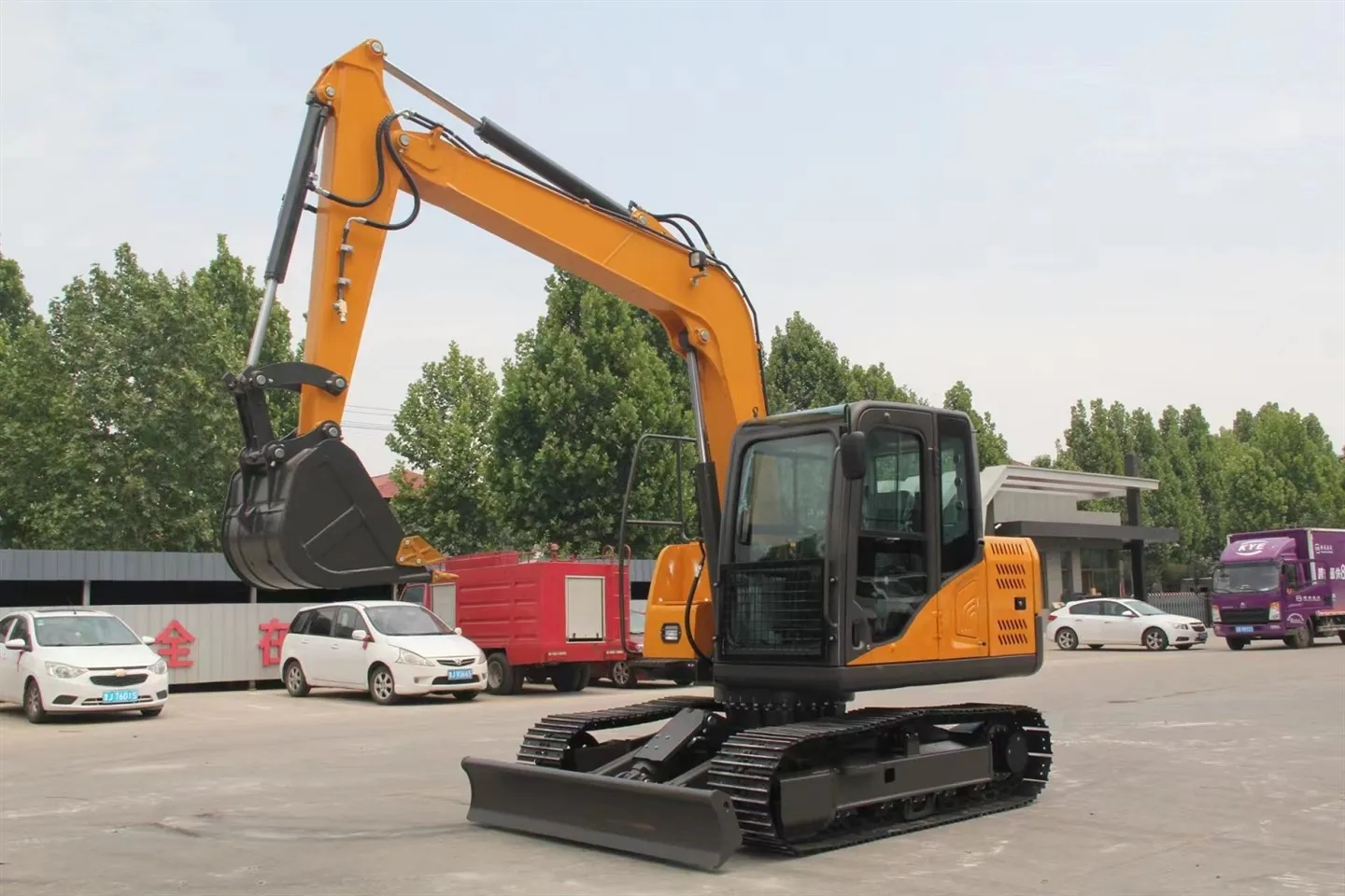 7500kg Crawler Excavator